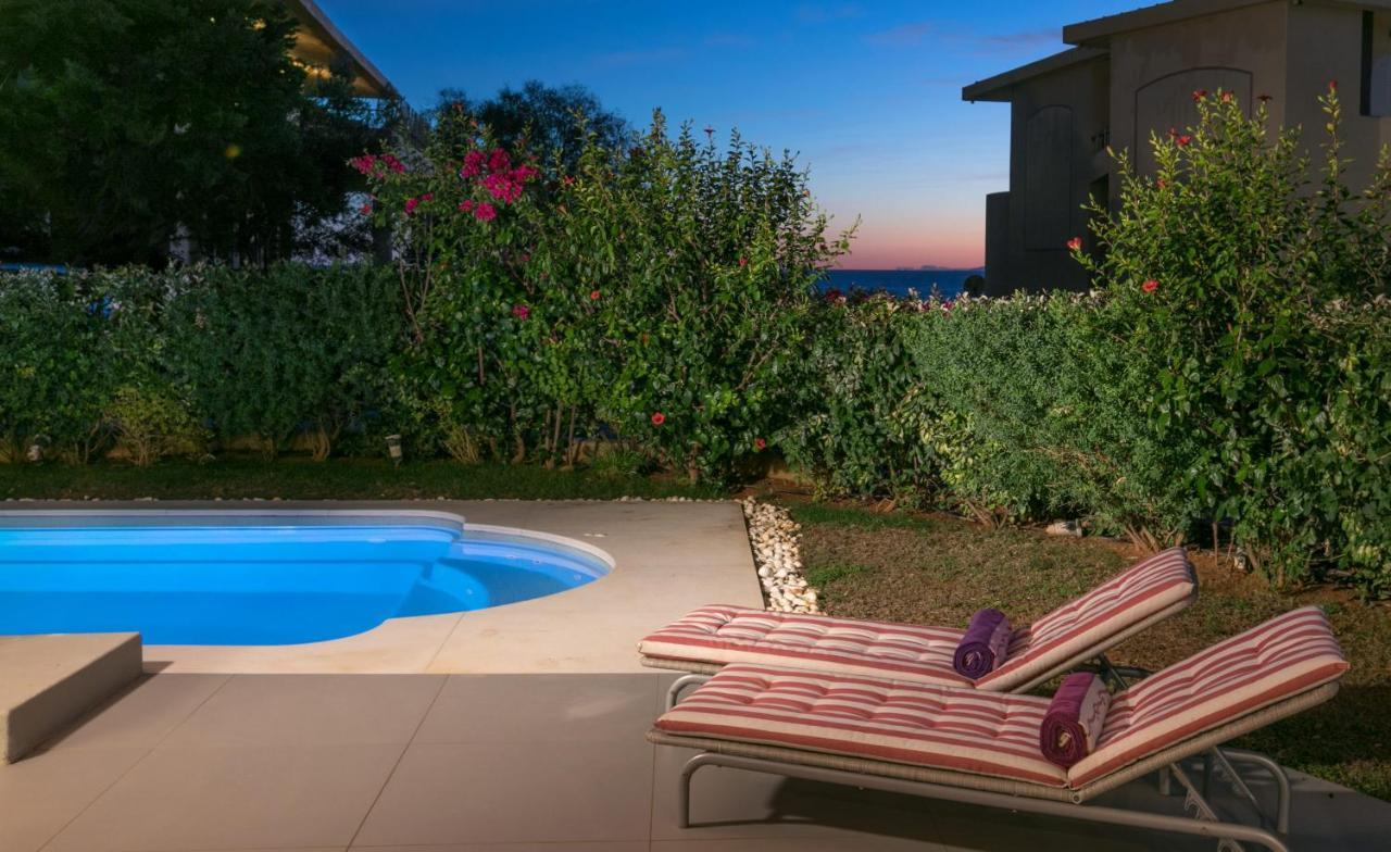 Luxurious Villa Philoxenia Lagonisi Buitenkant foto